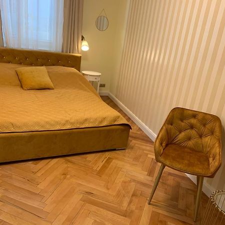New Oldtown Apartment Near St Martin Cathedral, Ac, Balcony Bratislava Esterno foto