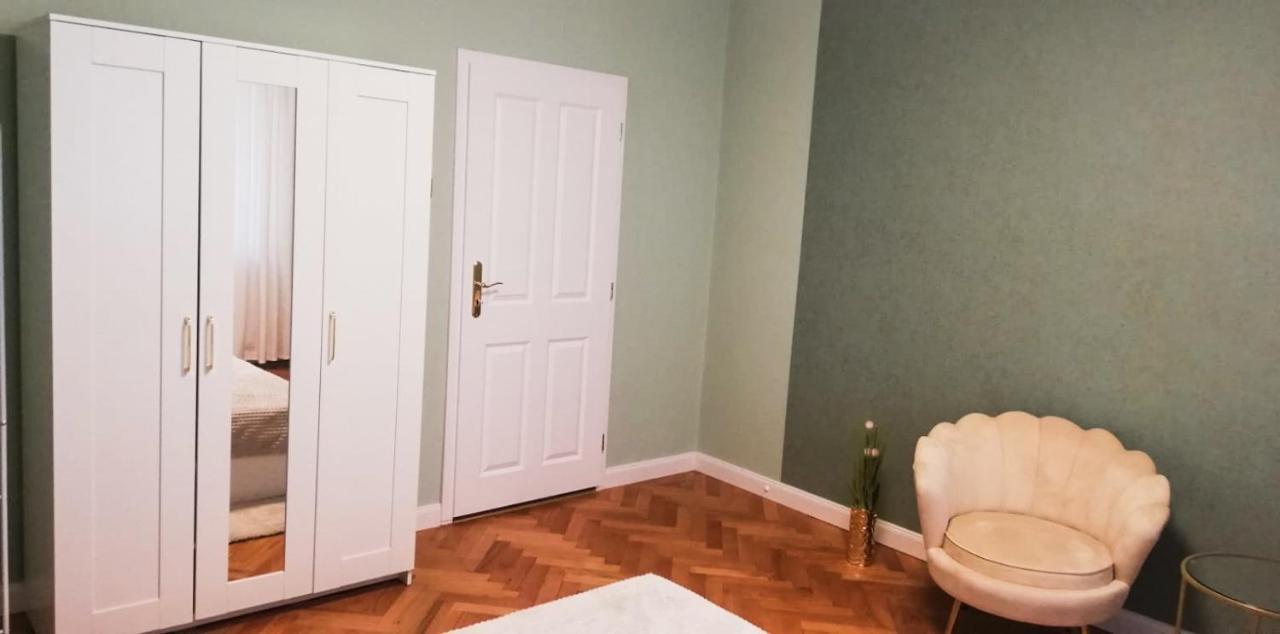 New Oldtown Apartment Near St Martin Cathedral, Ac, Balcony Bratislava Esterno foto