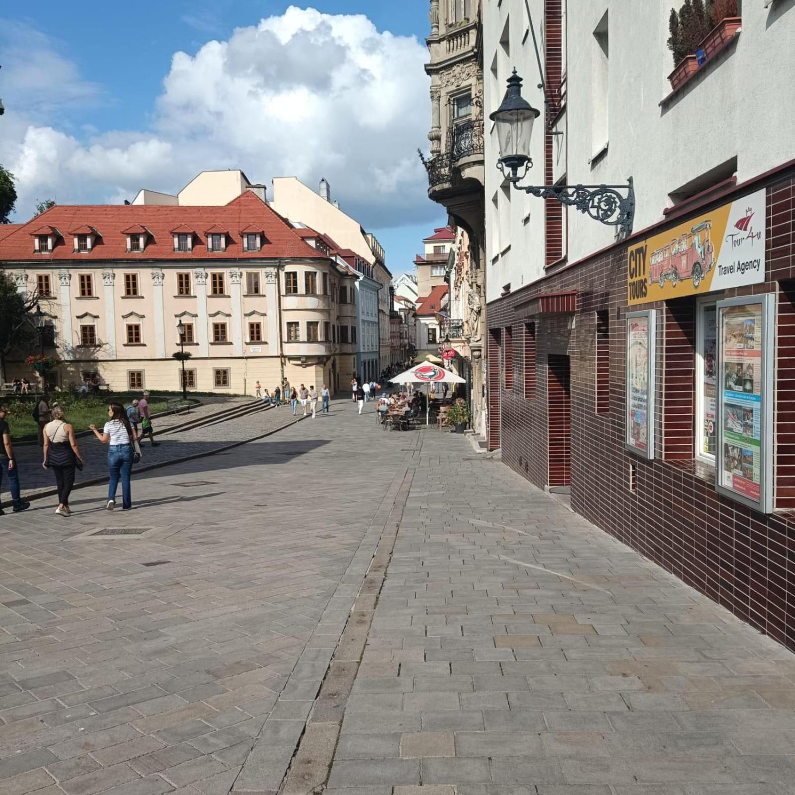 New Oldtown Apartment Near St Martin Cathedral, Ac, Balcony Bratislava Esterno foto